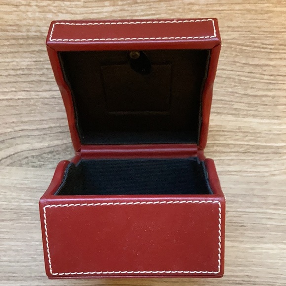 ❤️HP❤️Crate&Barrel jewelry frame box - Picture 8 of 14